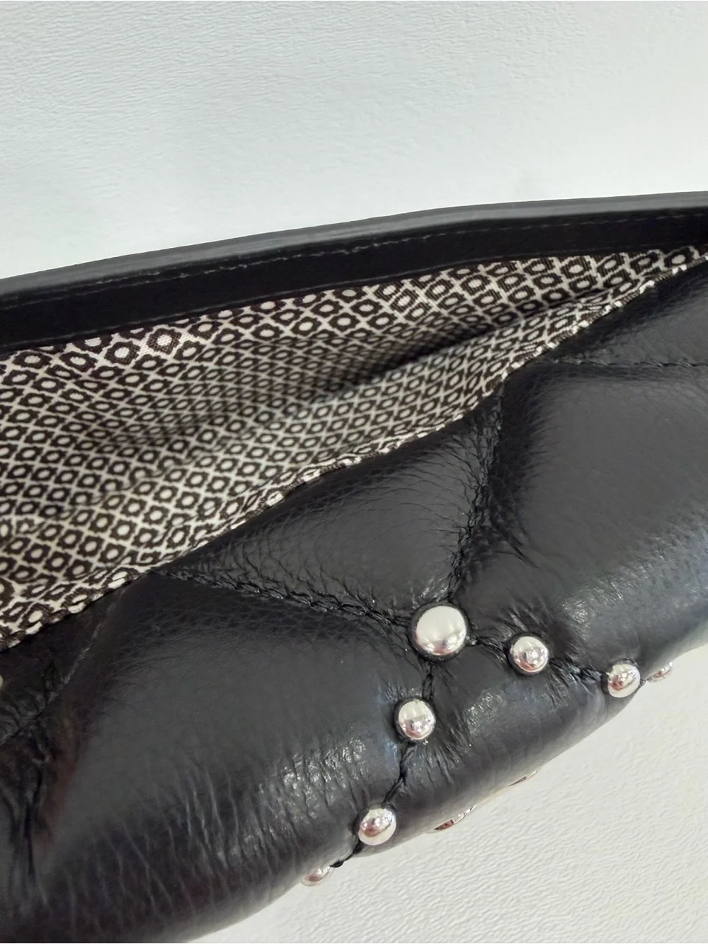 NWT Brighton Brave Heart Large Wallet With Nickel Silver Hearts and Chain Strap